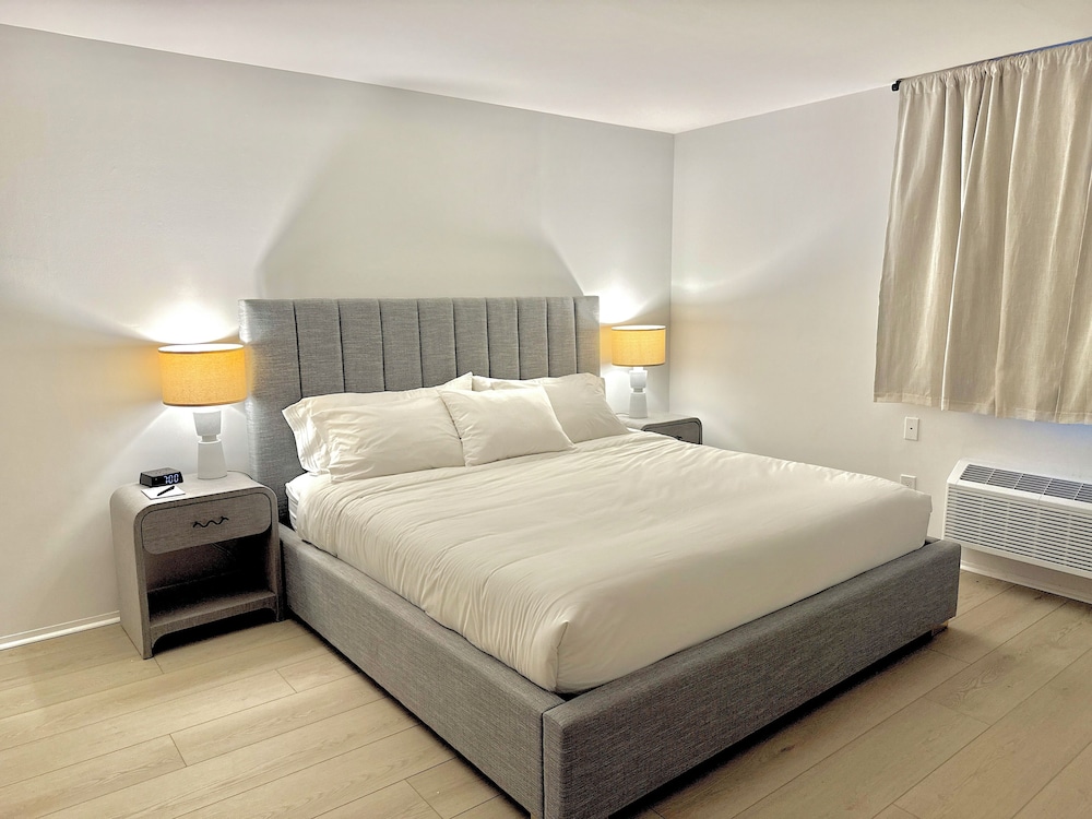 380 Inn - photo 4