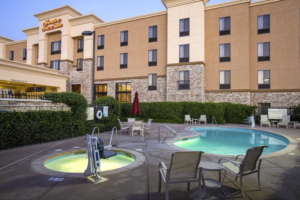 Hampton Inn & Suites Sacramento Elk Grove Laguna I 5 - photo 38