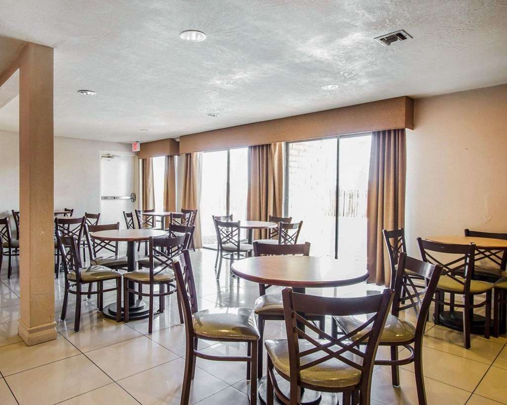 Quality Inn Tucson Downtown near Convention Center - photo 28