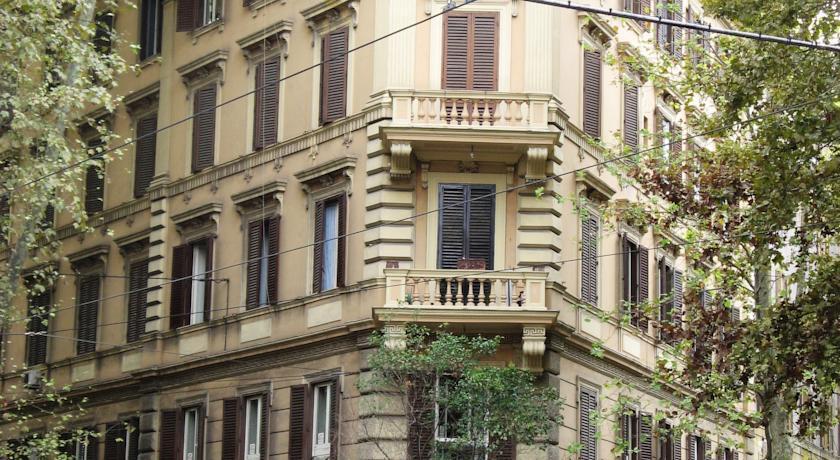B&B Trastevere 94 — 4-Star Luxury Hotel in Rome, Italy
