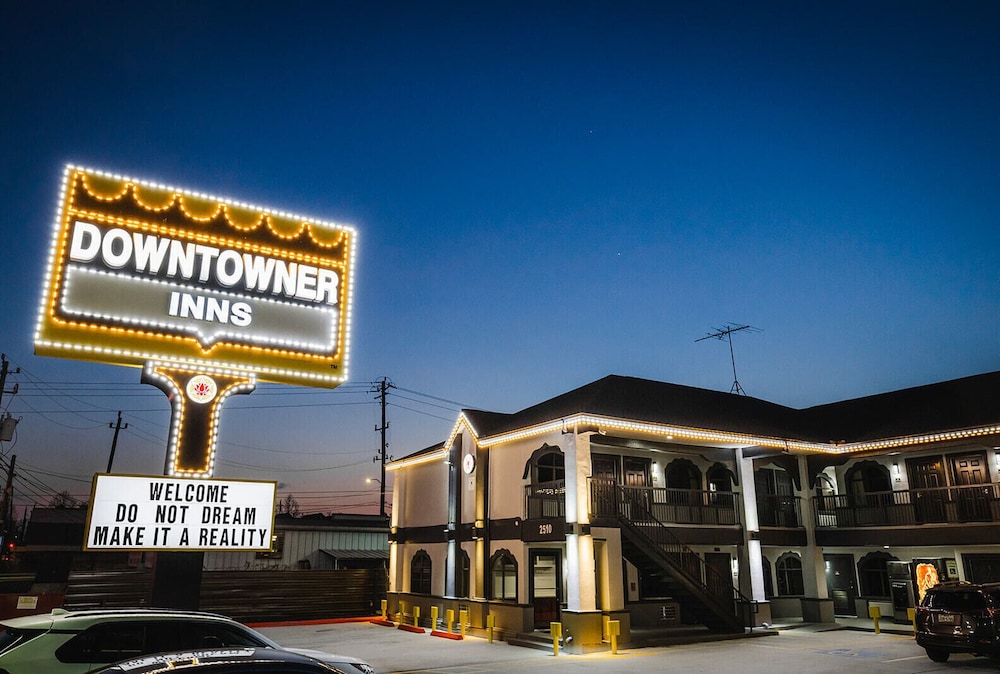 Downtowner Inns Houston - photo 42