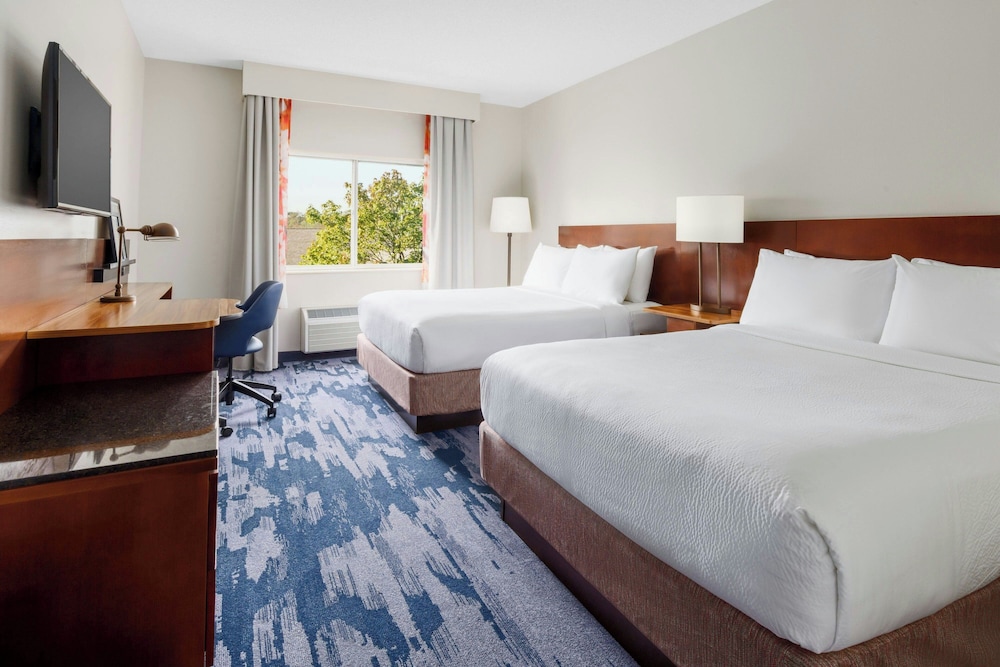 Fairfield Inn by Marriott Philadelphia Airport - photo 17