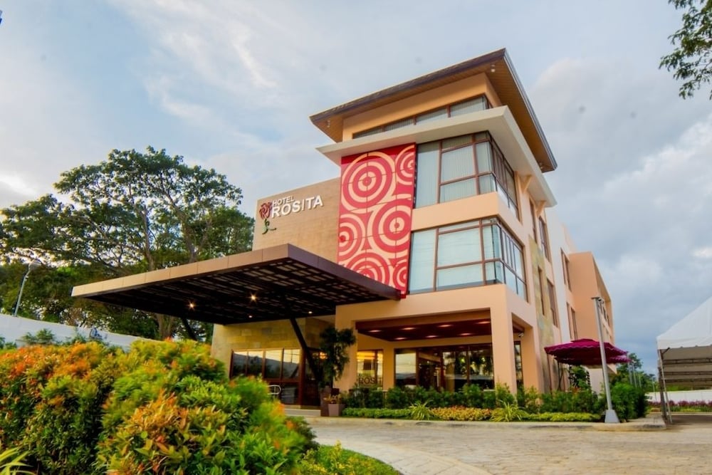Hotel Rosita - carbon neutral hotel in Lucena