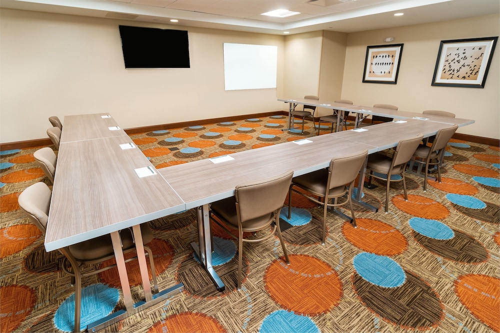 Staybridge Suites Newark Fremont by IHG - photo 45