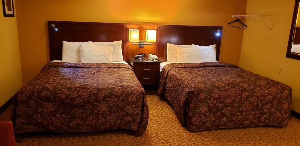 Regal Inn Coffeyville - photo 12