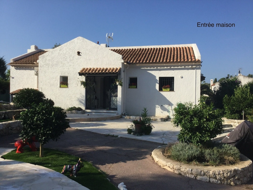 Le Mas Rescator in Vence, France