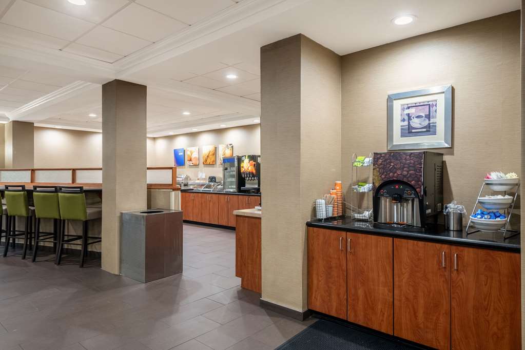 Comfort Suites Hummelstown Hershey - photo 26