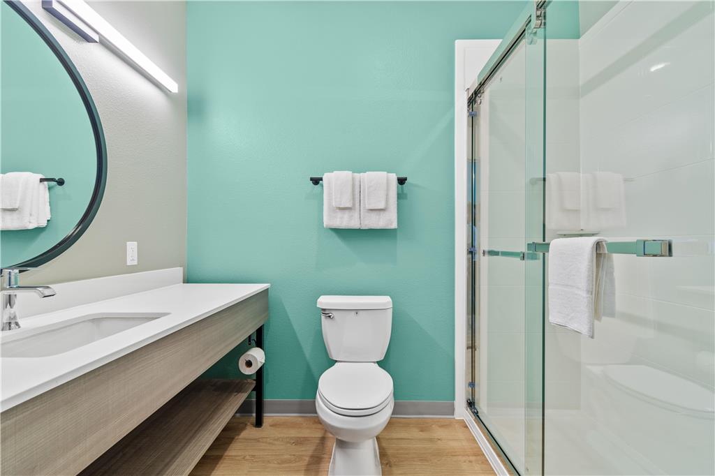 ECHO Suites Extended Stay by Wyndham Houston Katy West - photo 17