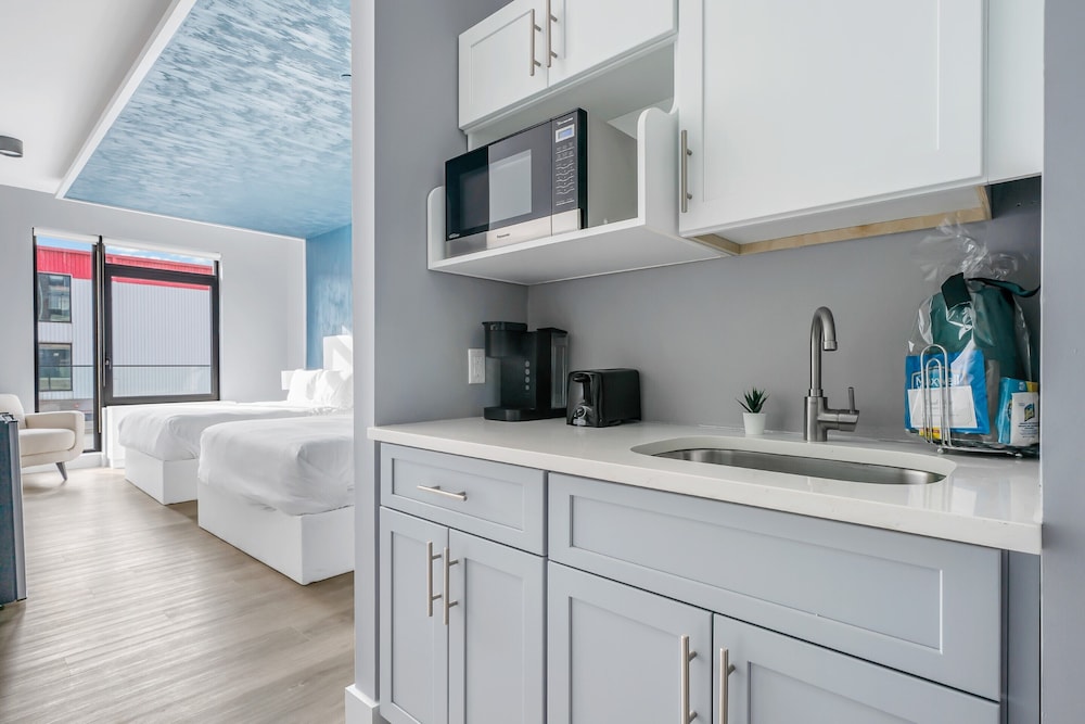 Global Luxury Suites at The Arches - photo 67