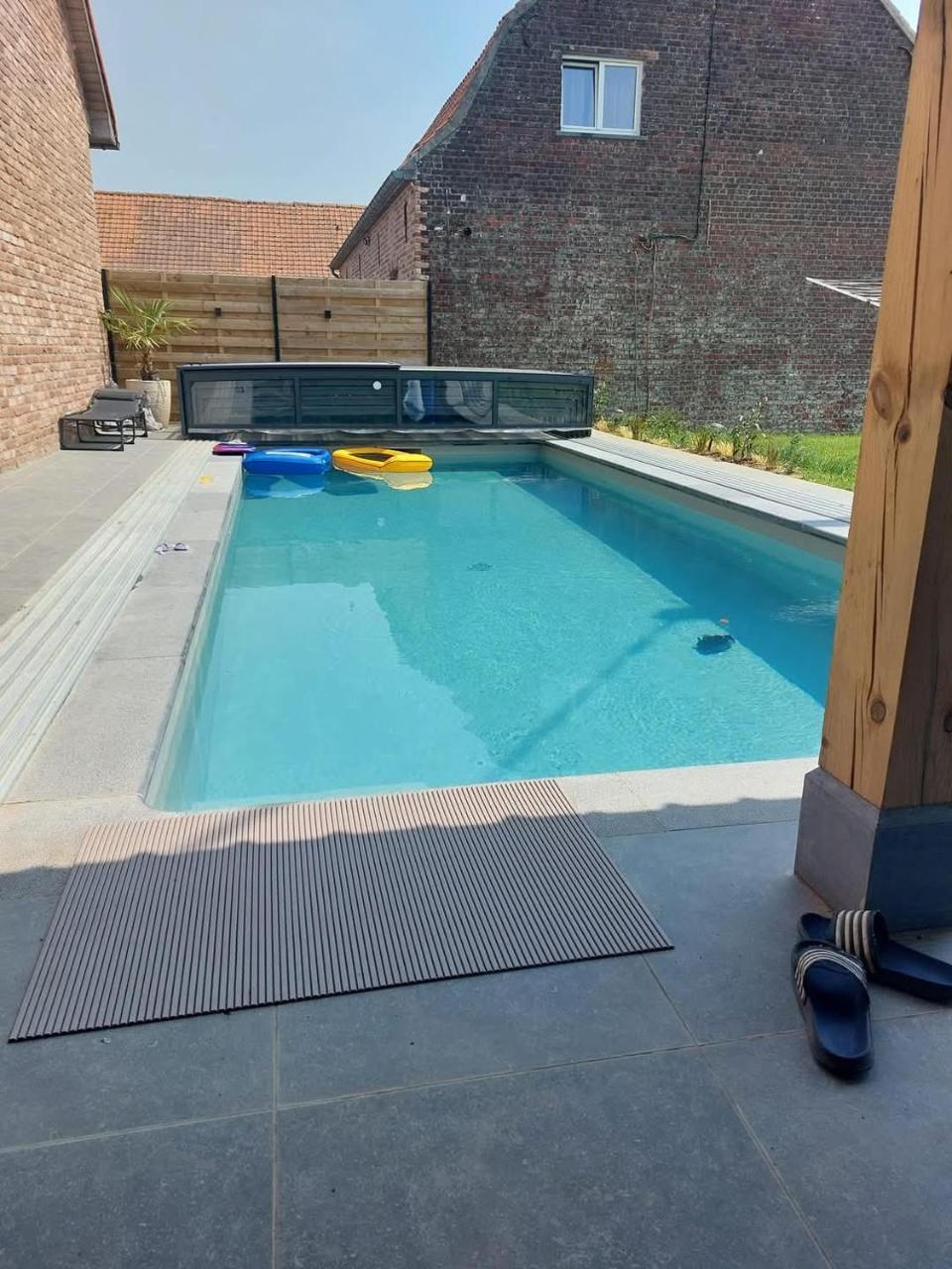 Hoeve 203 — hotel in Wervik