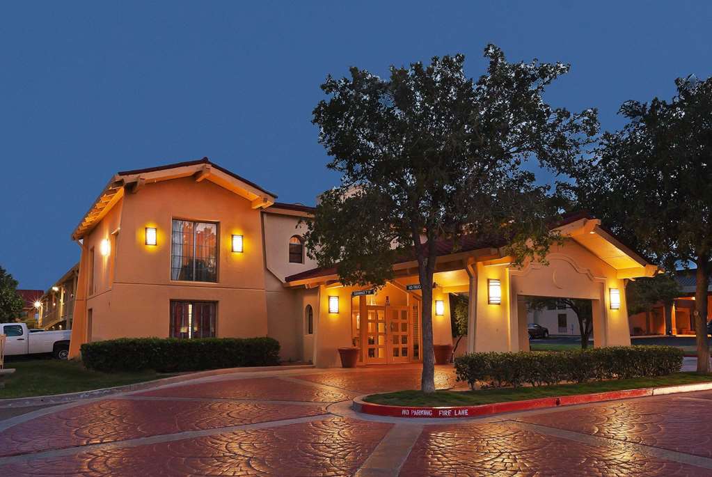 La Quinta Inn by Wyndham Amarillo Mid City - photo 3