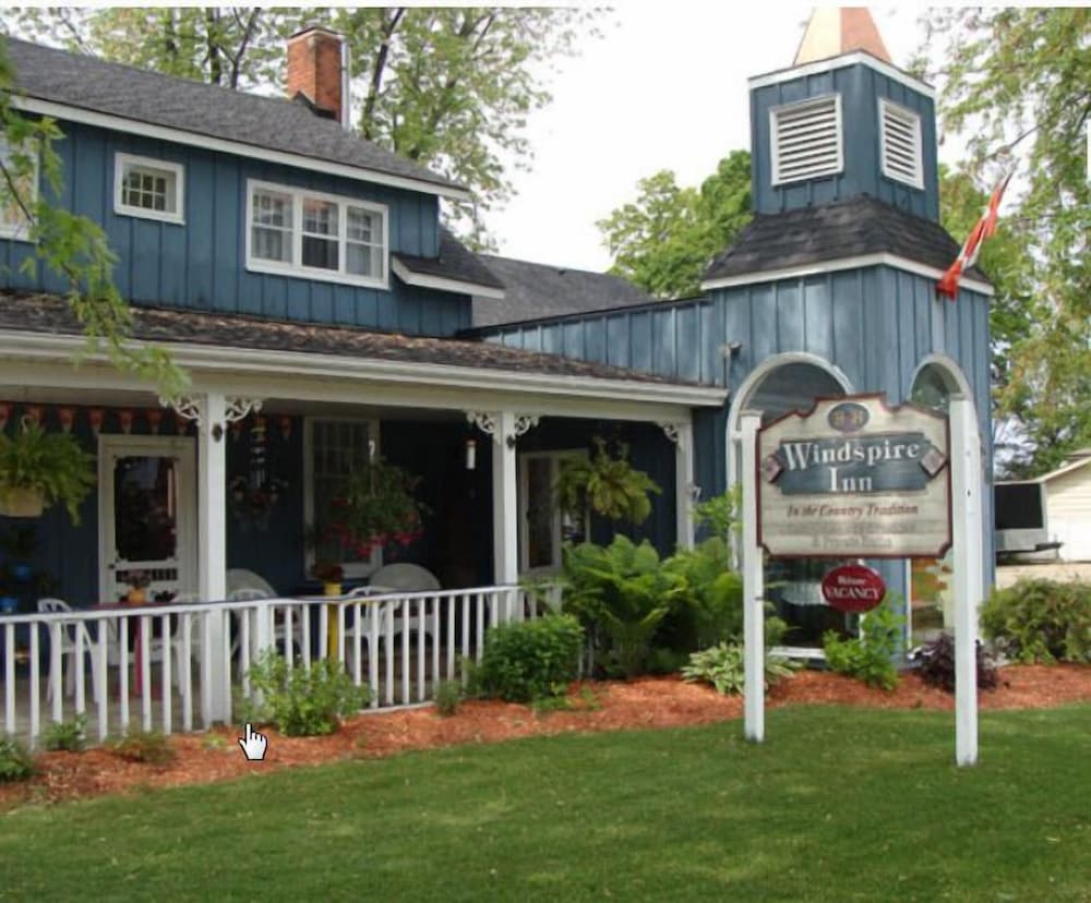 Windspire Inn in Kincardine, Canada
