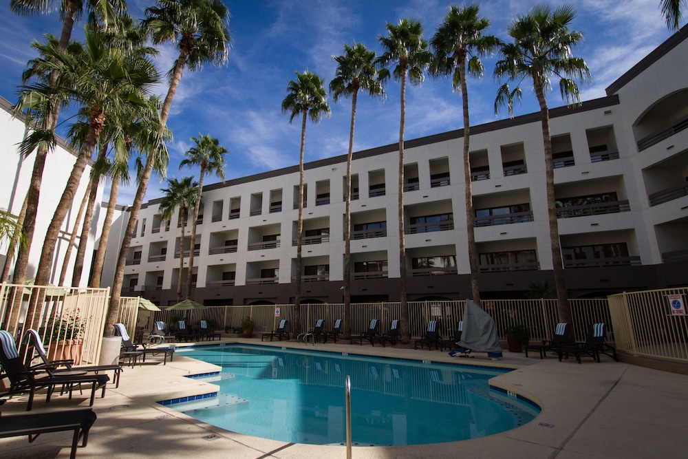 Hilton Phoenix Airport - photo 35