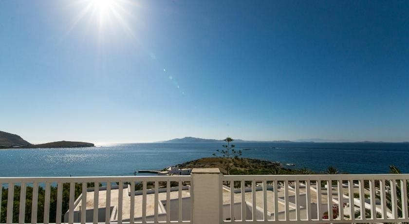 Cavos — Tinos — photo 2