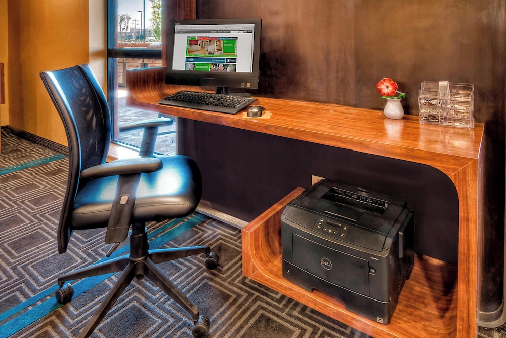Towneplace Suites Oklahoma City Airport - photo 28