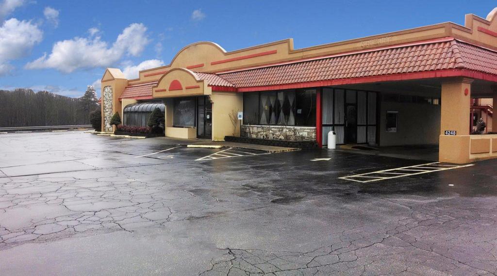 Americas Best Value Inn Marion NC in Marion, United States