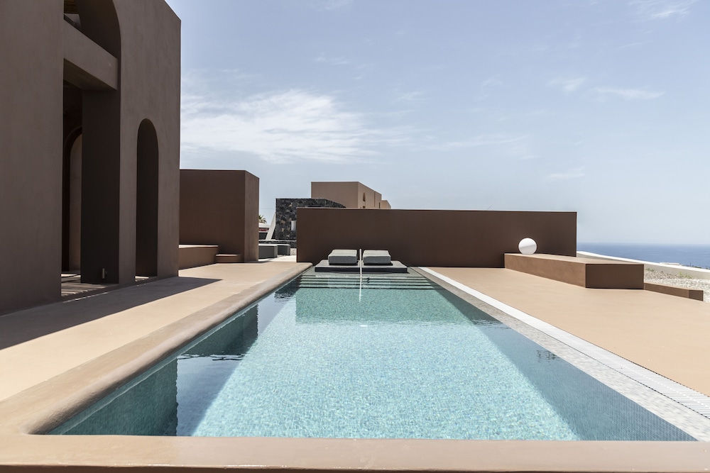 Serra Exclusive Suites - last minute hotel in Fira