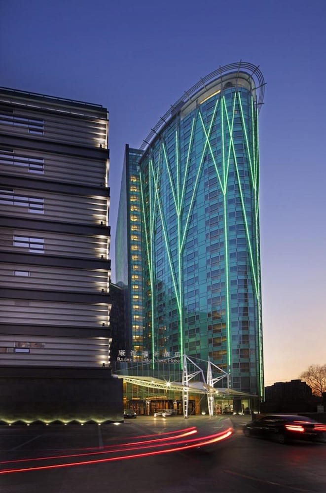 Lake View Hotel - last minute hotel in Beijing