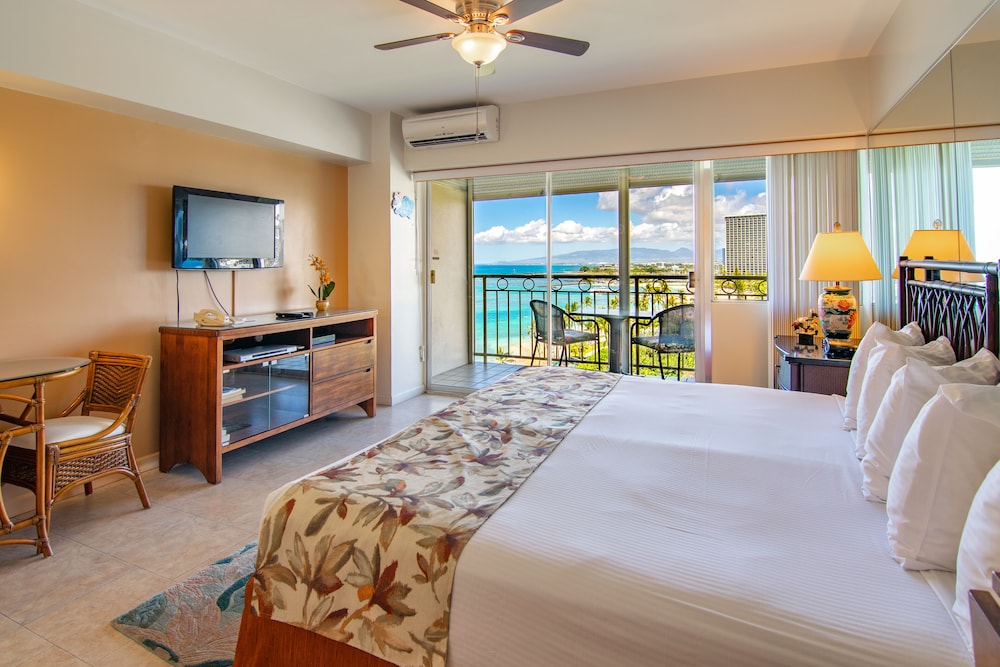 Waikiki Shore By Outrigger - photo 44