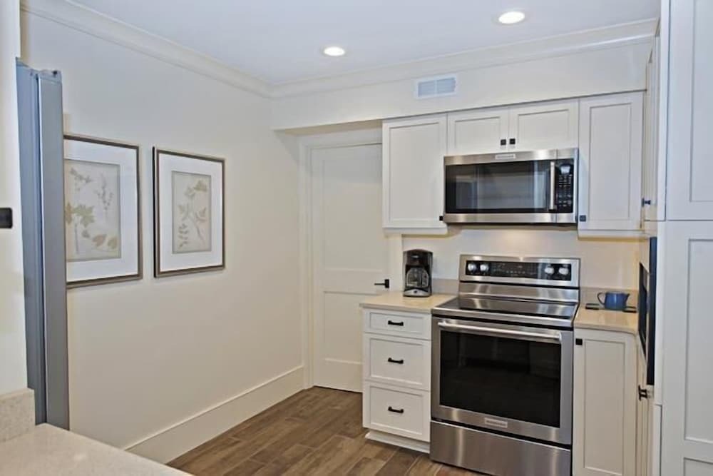 800 Clipper Court at The Sea Pines Resort - photo 12