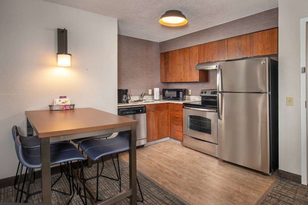 Sonesta ES Suites Baltimore BWI Airport - photo 16