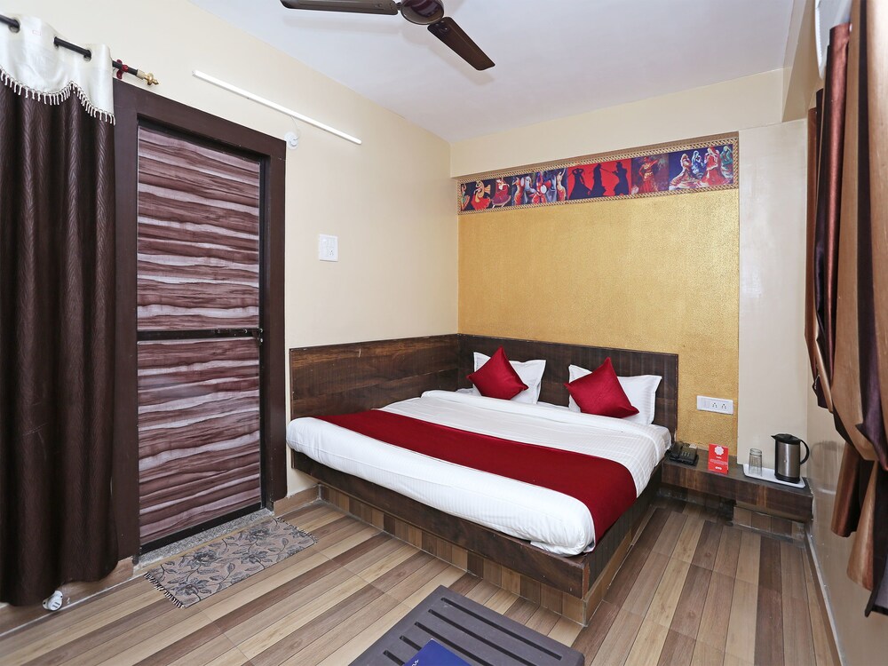OYO 10137 Hotel Vaishnavi — hotel in Kota