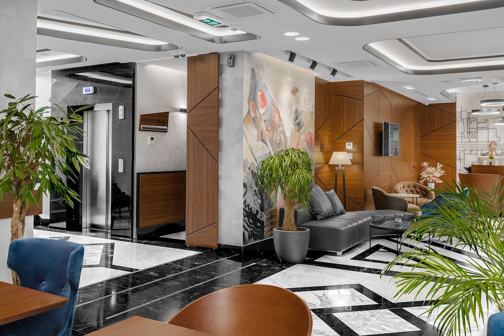 Sky Hotel — Belgrade — photo 3