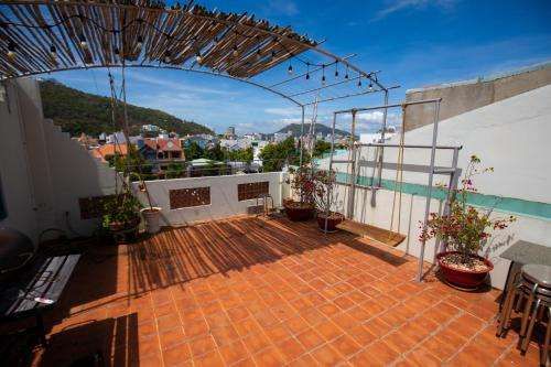Vungtau Surf House Hostel Surf Camp — 5-Star Luxury Hotel in Vung Tau, Vietnam