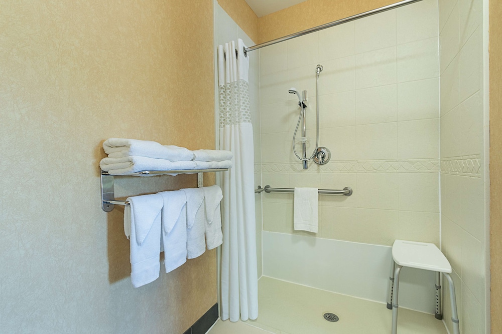 Hampton Inn & Suites Indianapolis Brownsburg - photo 22
