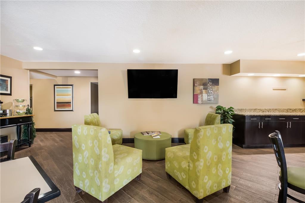 MainStay Suites Chattanooga Hamilton Place - photo 7