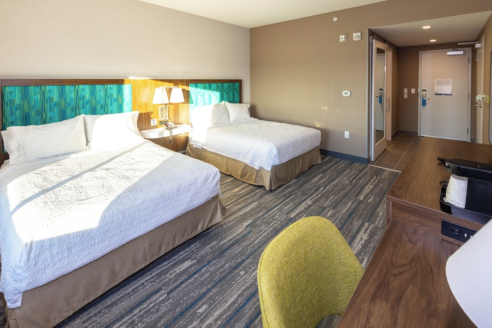 Hampton Inn by Hilton Selma - photo 16