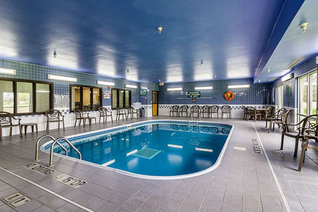 Econo Lodge Luverne I 90 - photo 21