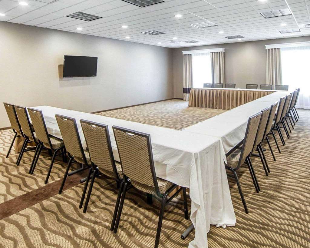 Comfort Suites Marietta Parkersburg - photo 23