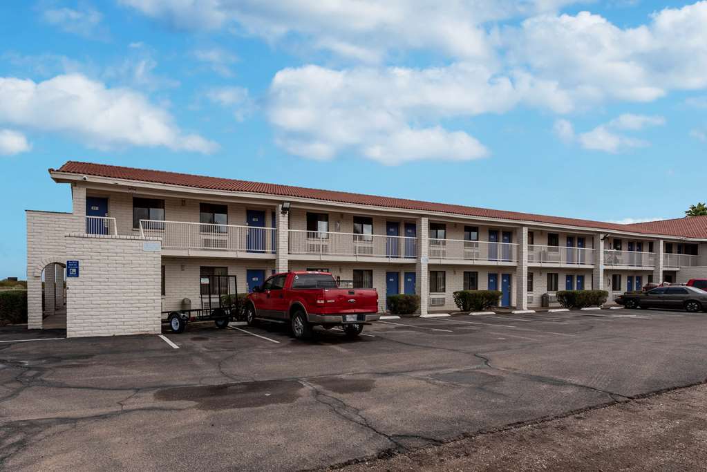 Motel 6 Eloy AZ Casa Grande - photo 8