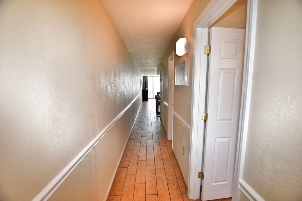 0404 Waters Edge Resort 1 Bedroom Condo by RedAwning - photo 31