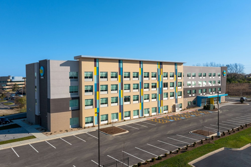 Tru by Hilton Naperville Chicago - photo 25