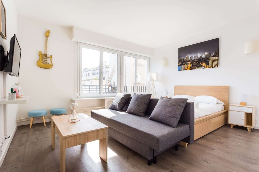 Superbe Studio 4P Trocadero - last minute hotel in Paris
