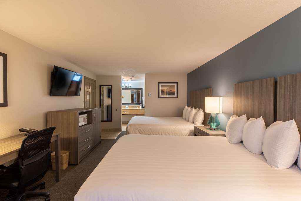Best Western Inn At Face Rock - photo 20