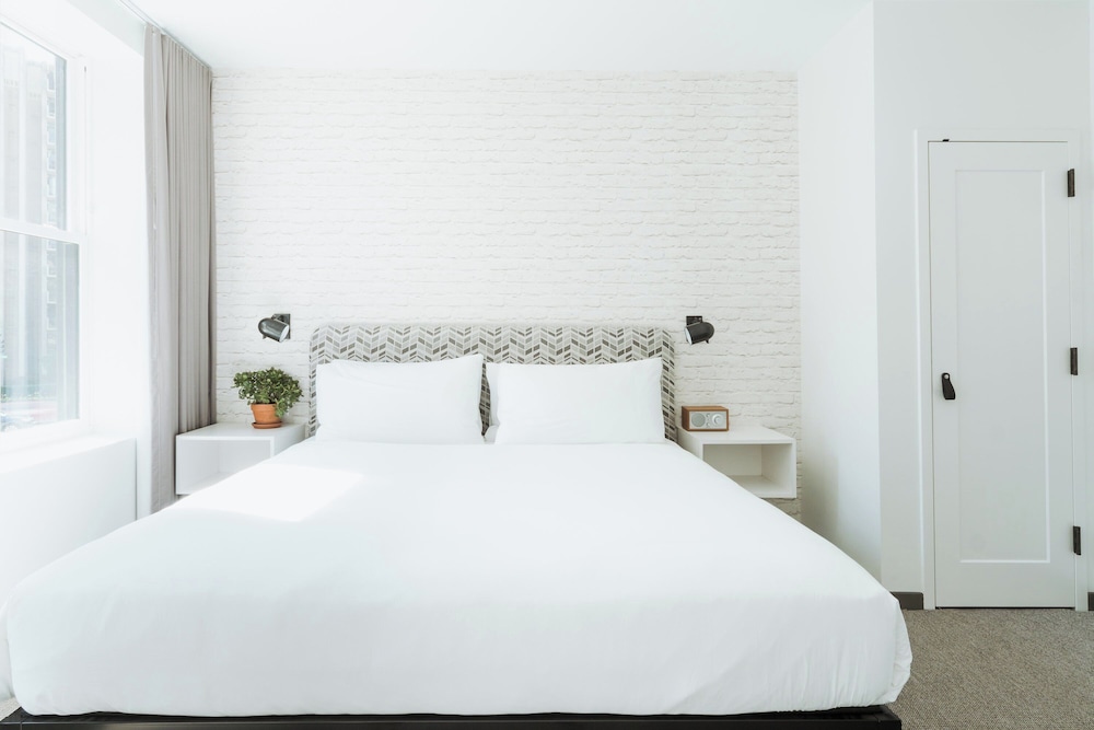 Hotel Hive - photo 42