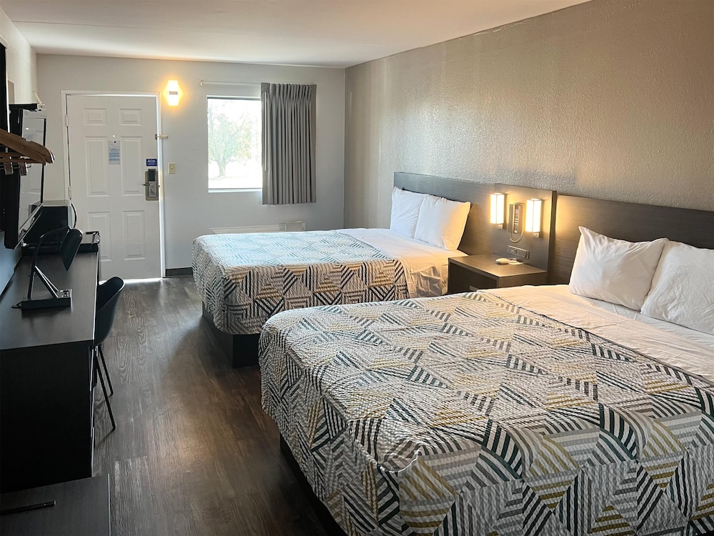 Motel 6 Ozark AR - photo 8