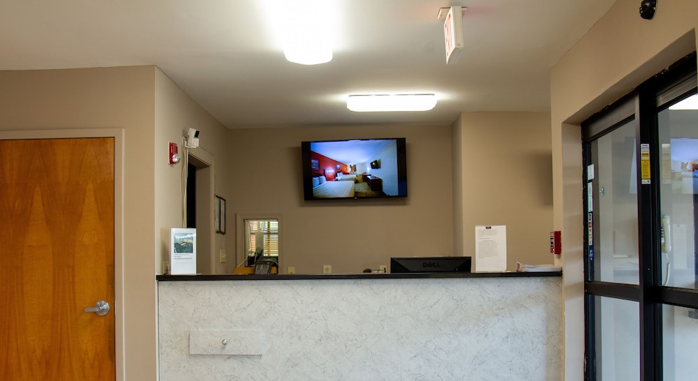 Brentwood Inn & Suites — hotel in Glen Allen