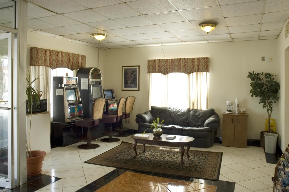 Hotel O Grand Inn Channelview I 10 - photo 5