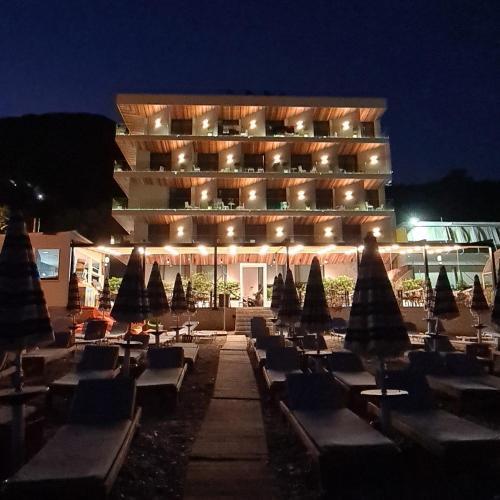 Aross Hotel&Spa - last minute hotel in Vlore