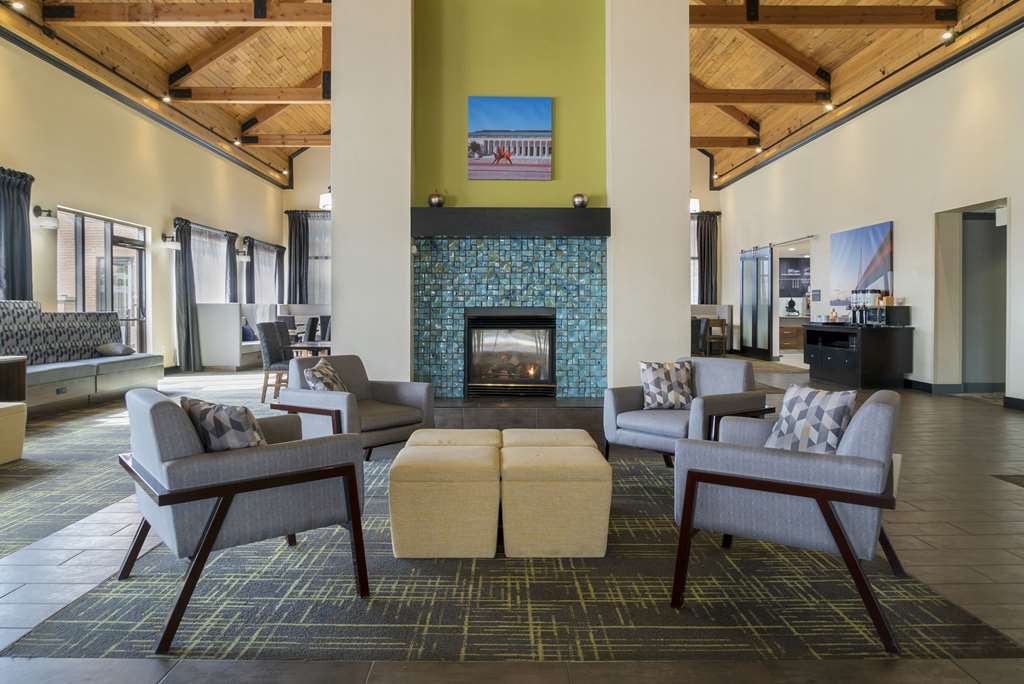 Comfort Inn & Suites Toledo North in Toledo, United States