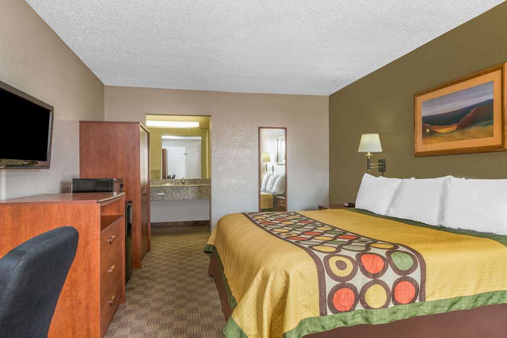 Super 8 By Wyndham Metairie - photo 11