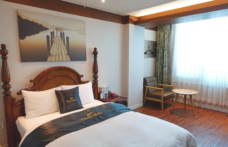 Prince Hotel - carbon neutral hotel in Goseong