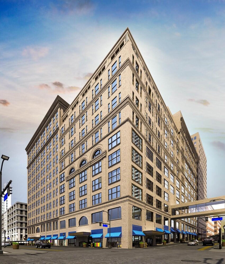Global Luxury Suites Downtown Pittsburgh — 4-Star Luxury Hotel in Pittsburgh, United States