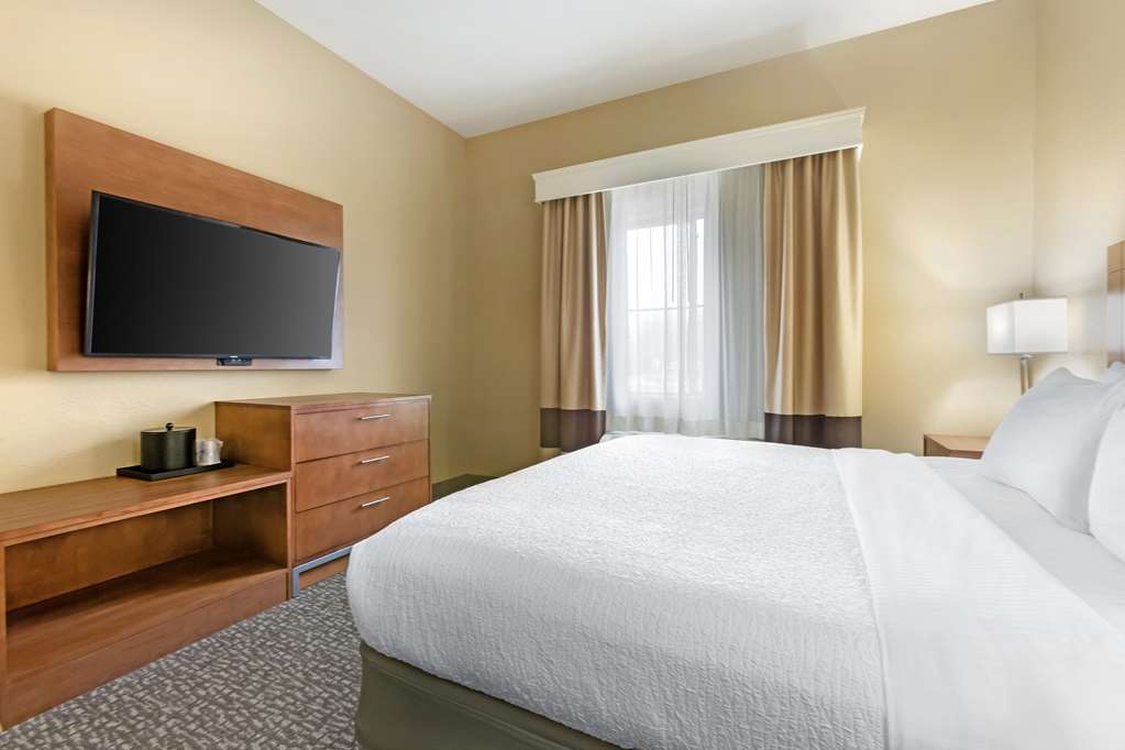 Best Western Plus Surprise Phoenix NW - photo 21