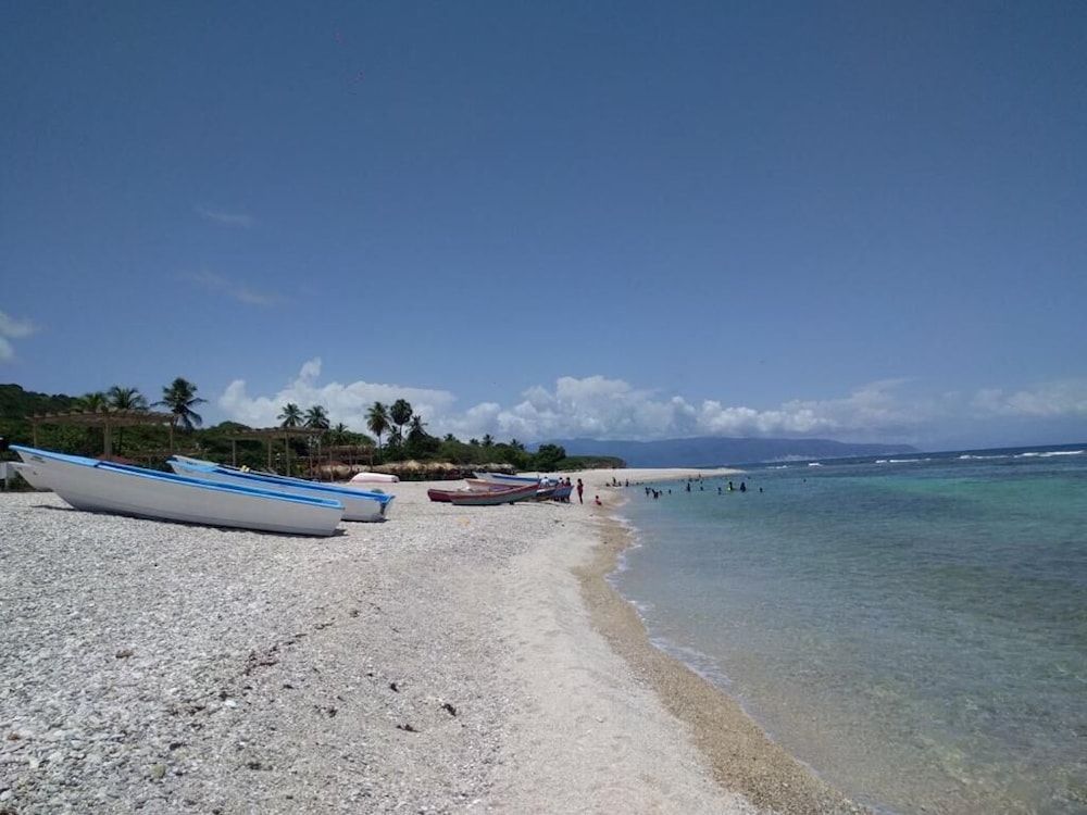 Hotel Napoles — hotel in La Cienaga