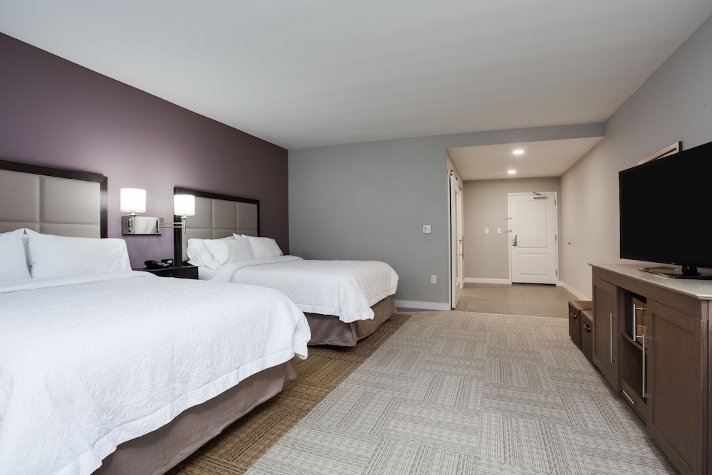 Hampton Inn & Suites Jacksonville Orange Park - photo 4
